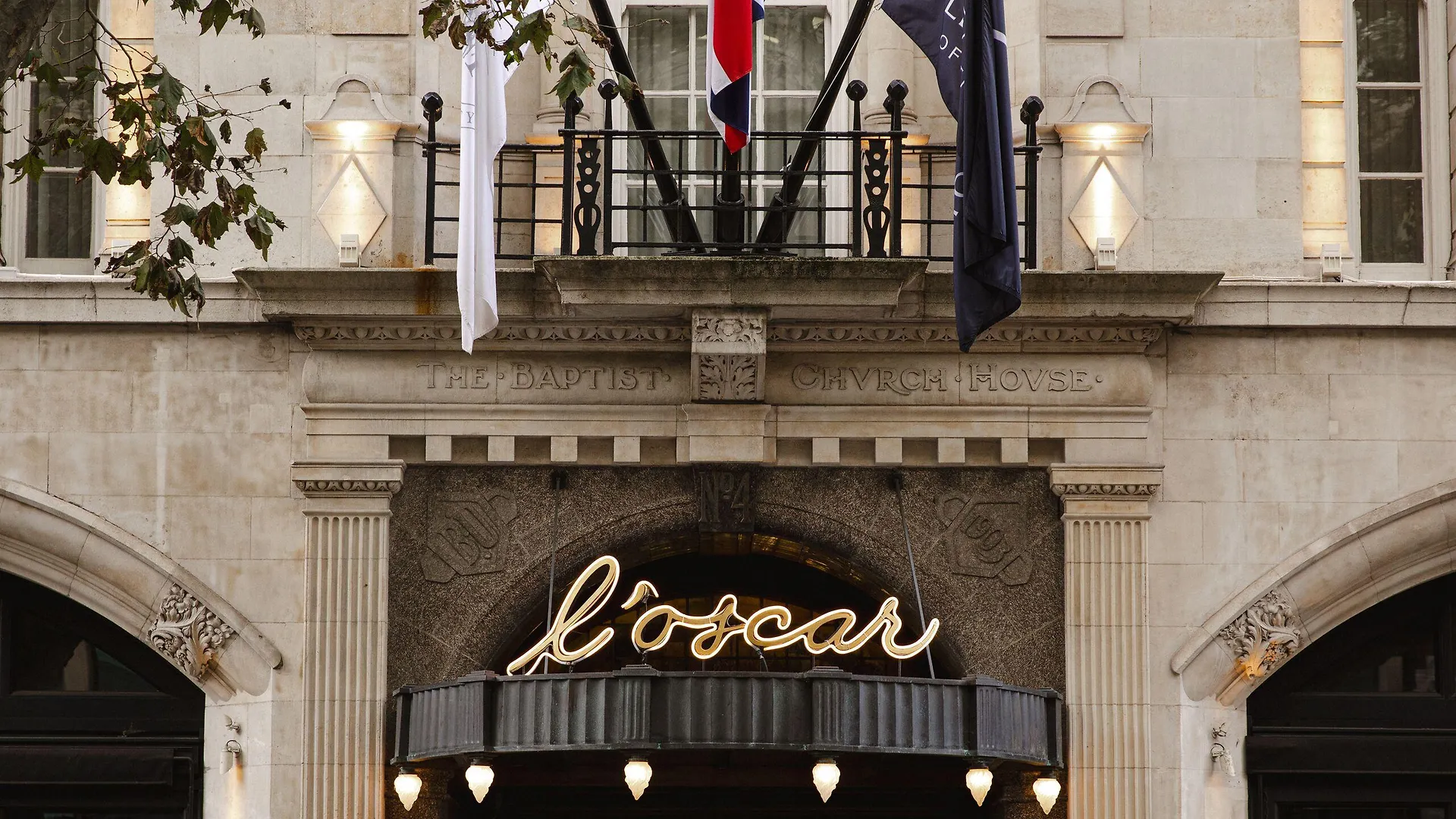Where to Stay in London: 9 Luxury Hotels Near Cricklewood